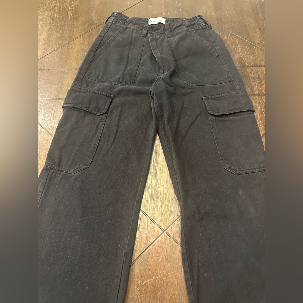 Zara cargo pants size 2